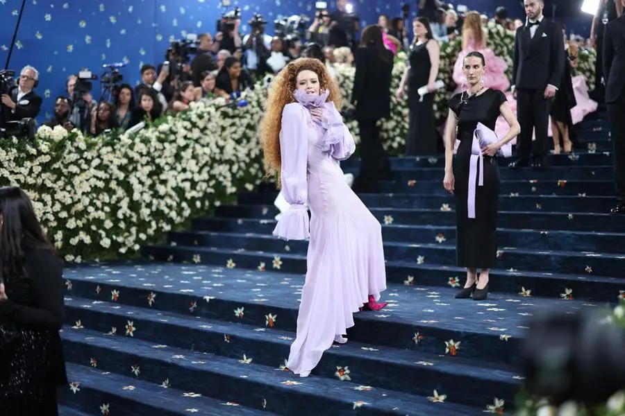 Met Gala 2025, le star sul red carpet