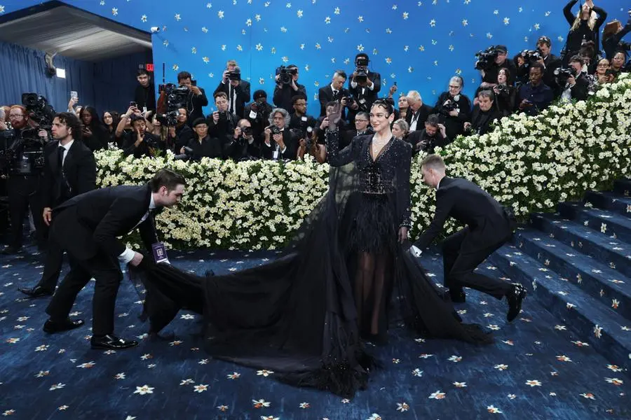Met Gala 2025, le star sul red carpet