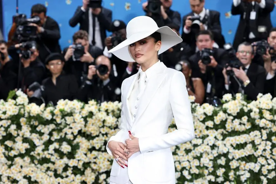 Met Gala 2025, le star sul red carpet