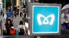 epa11676936 The Tokyo Metro logo is seen at a subway entrance in Tokyo, Japan, 23 October 2024. On 23 October 2024, subway operator Tokyo Metro Co. made its debut at the Tokyo Stock Exchange, in Japan's biggest initial public offering (IPO) in six years. EPA/FRANCK ROBICHON