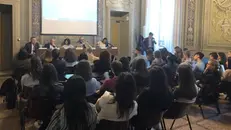 Una presentazione in Sala della Gloria