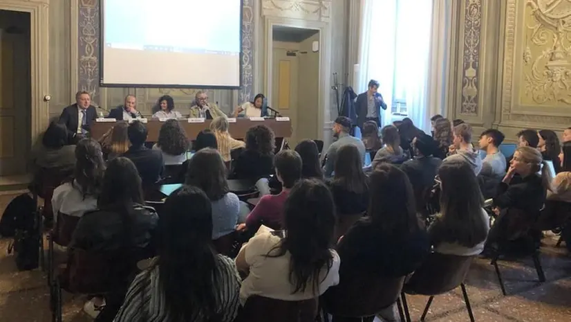 Una presentazione in Sala della Gloria