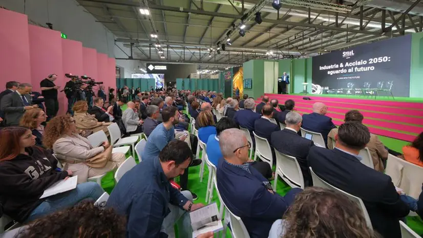 La platea alla presentazione del progetto «Industria e Acciaio 2050: sguardo al futuro»