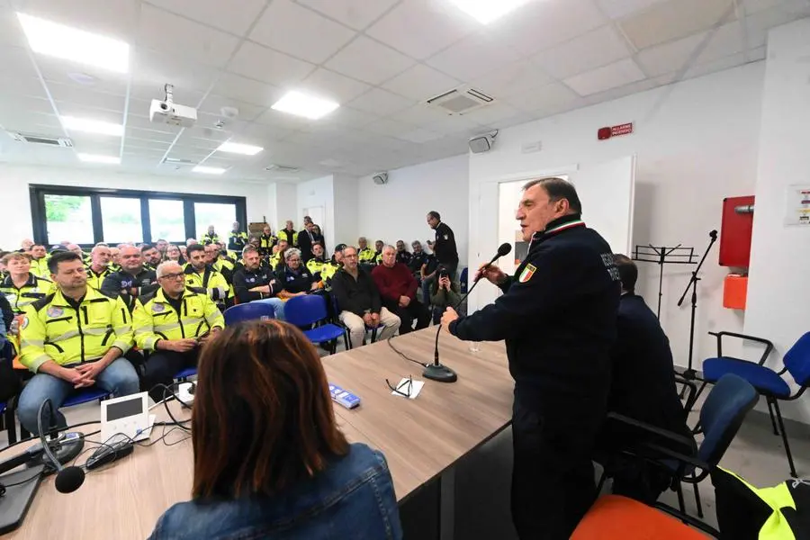 Roncadelle, Romano La Russa in visita al Centro polifunzionale di emergenza della Protezione Civile