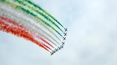 Le Frecce Tricolori in volo - Foto Marco Ortogni/Neg © www.giornaledibrescia.it