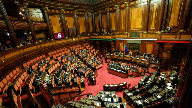 Il presidente del Consiglio Giorgia Meloni in Senato durante il Question time, Roma, 7 Maggio 2025. ANSA/GIUSEPPE LAMI