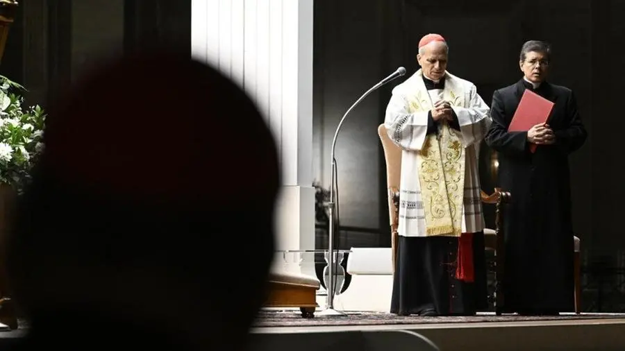 Le foto del cardinal Prevost nel suo servizio di cardinale, prefetto del Dicastero per i Vescovi, e vescovo