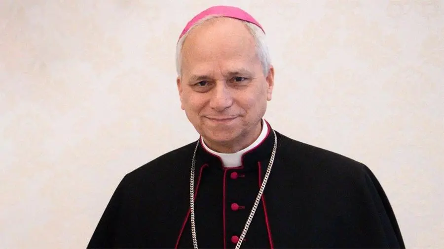 Le foto del cardinal Prevost nel suo servizio di cardinale, prefetto del Dicastero per i Vescovi, e vescovo