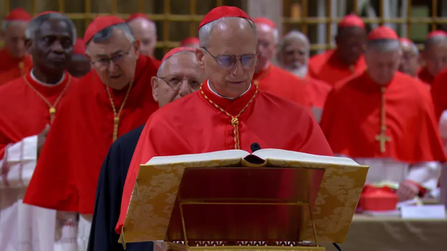 Le foto del cardinal Prevost nel suo servizio di cardinale, prefetto del Dicastero per i Vescovi, e vescovo