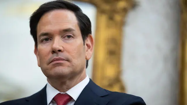 epa12078813 US Secretary of State Marco Rubio looks on during a swearing in ceremony for US Special Envoy to the Middle East Steve Wikoff in the Oval Office of the White House in Washington, DC, USA, 06 May 2025. EPA/FRANCIS CHUNG / POOL