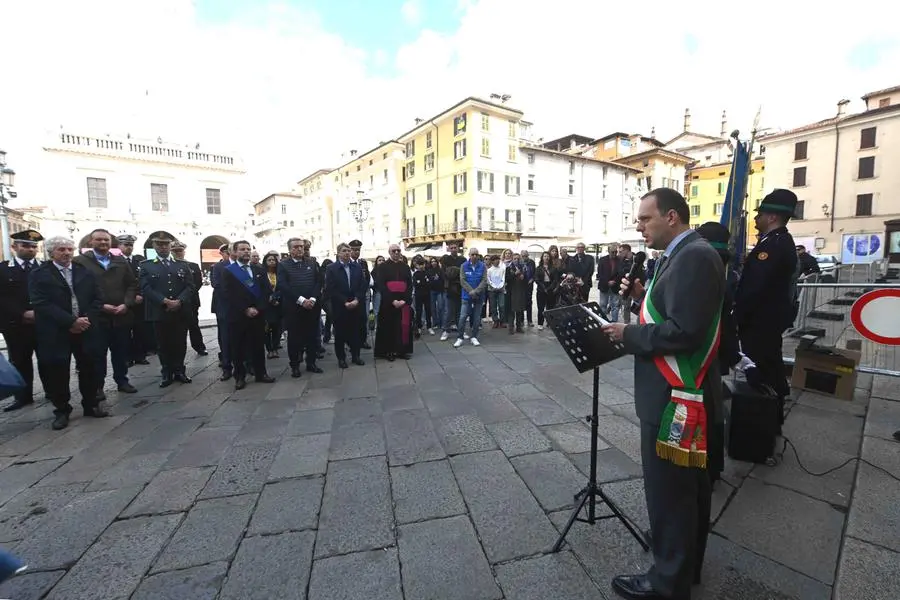 CRONACA BRESCIA PIAZZA LOGGIA COMMEMORAZIONE VITTIME TERRORISMO PER CARINI 09-05-2025 MARCO ORTOGNI NEW EDEN GROUP