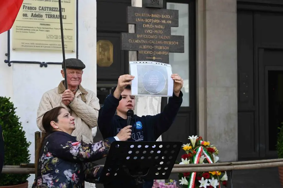 CRONACA BRESCIA PIAZZA LOGGIA COMMEMORAZIONE VITTIME TERRORISMO PER CARINI 09-05-2025 MARCO ORTOGNI NEW EDEN GROUP