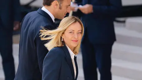MELONI A PARIGI