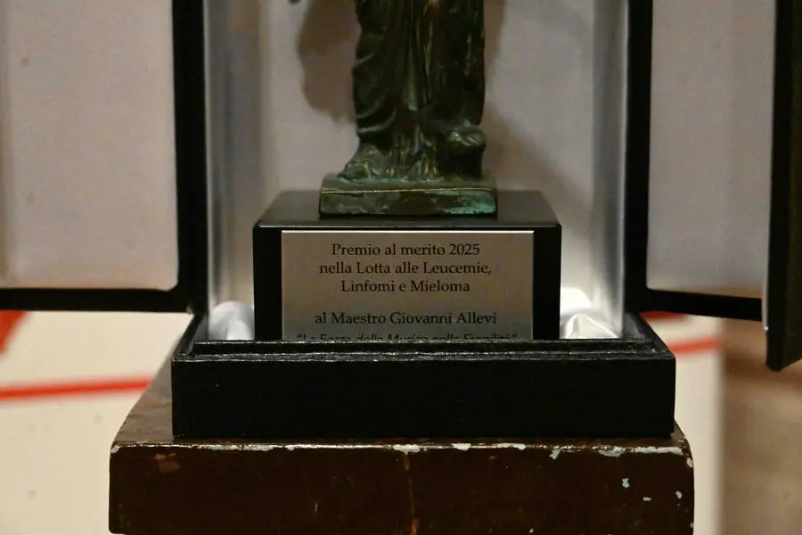 A Giovanni Allevi il premio dell'Ail, la consegna in San Cristo