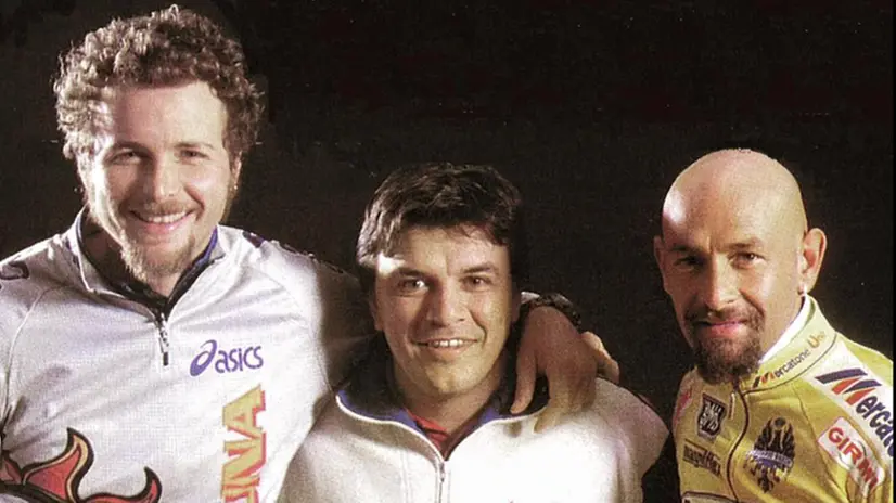 Fabrizio Borra con Jovanotti e Pantani - Fisiology Center Facebook © www.giornaledibrescia.it