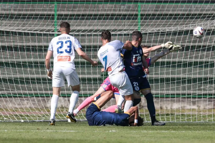 Serie D, Pro Palazzolo-Folgore Caratese 2-0