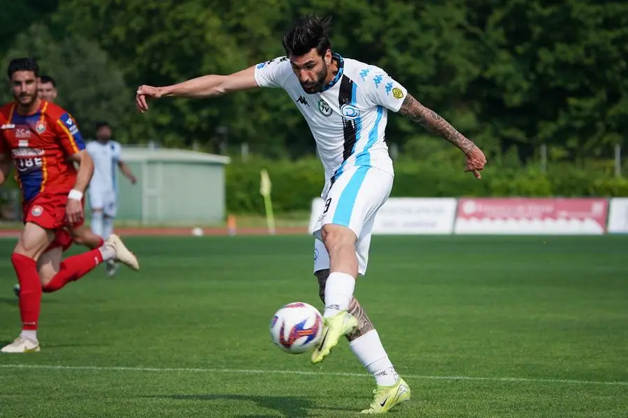 Serie D, Desenzano-Casatese Merate 2-0