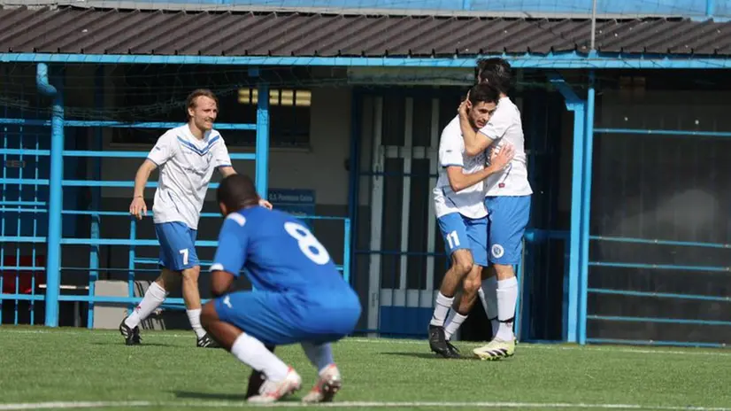 Seconda categoria play off, Pavoniana-Serle 3-3