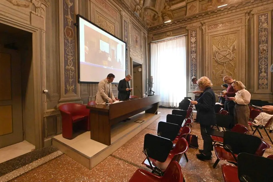 Il vescovo Tremolada all'incontro con i giornalisti per la Giornata mondiale della comunicazioni sociali