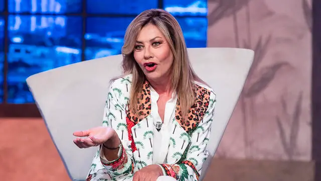L’attrice Eva Grimaldi, durante il programma tv Rai, “Oggi é un altro giorno” condotto da Serena Bortone, Roma, 27 aprile 2023. ANSA/ANGELO CARCONI