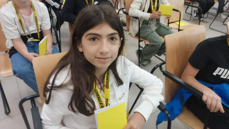Gli alunni delle quinte A e B della scuola Don Milani, San Vito di Bedizzole