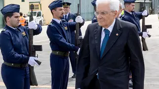 Monte Real - Il Presidente della Repubblica Sergio Mattarella al suo arrivo a Monte Real, in occasione della partecipazione al XVIII simposio COTEC Europa che si svolgera a Coimbra, oggi 13 maggio 2025. (Foto di Paolo Giandotti - Ufficio Stampa per la Stampa e la Comunicazione della Presidenza della Repubblica)