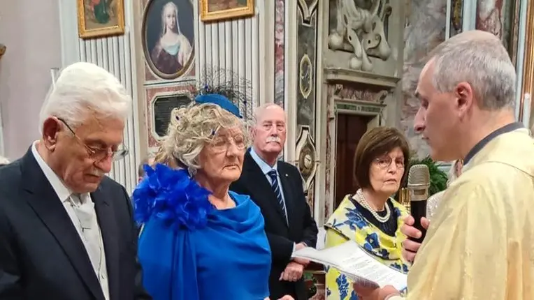 Angelo e Gloria, sposi a 86 e 79 anni