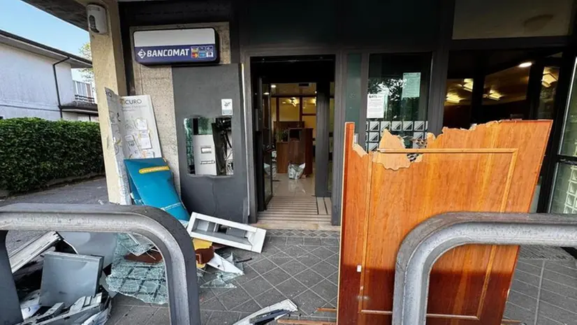 L'assalto al bancomat di Prevalle © www.giornaledibrescia.it