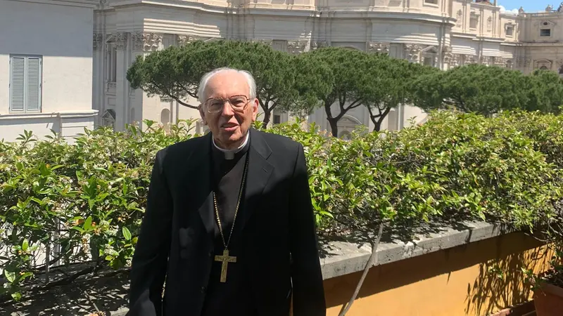 Il cardinale Giovanni Battista Re