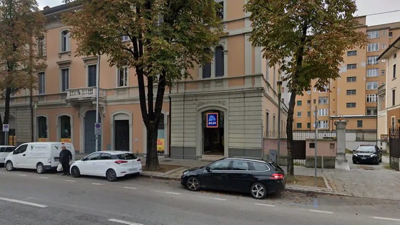 Il punto vendita Aldi su via XX settembre