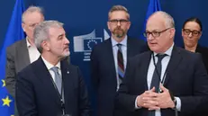 epa12102312 Mayor of Barcelona Jaume Collboni (L), and Mayor of Rome Roberto Gualtieri attend a press conference on a housing-related initiative in Brussels, Belgium, 15 May 2025. The first-ever European affordable housing plan will strive to address the housing crisis that millions of people across the EU face. EPA/OLIVIER HOSLET