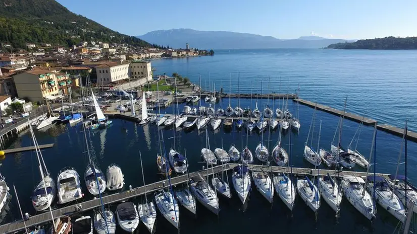 Il porto Mauro Melzani a Salò