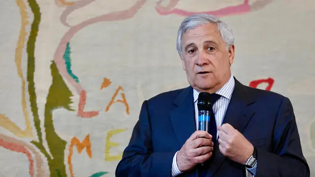 Il ministro degli Esteri Antonio Tajani durante la 2° edizione del progetto “Sport e innovazione made in Italy”, presso la Farnesina, Roma, 16 maggio 2025, ANSA/VINCENZO LIVIERI