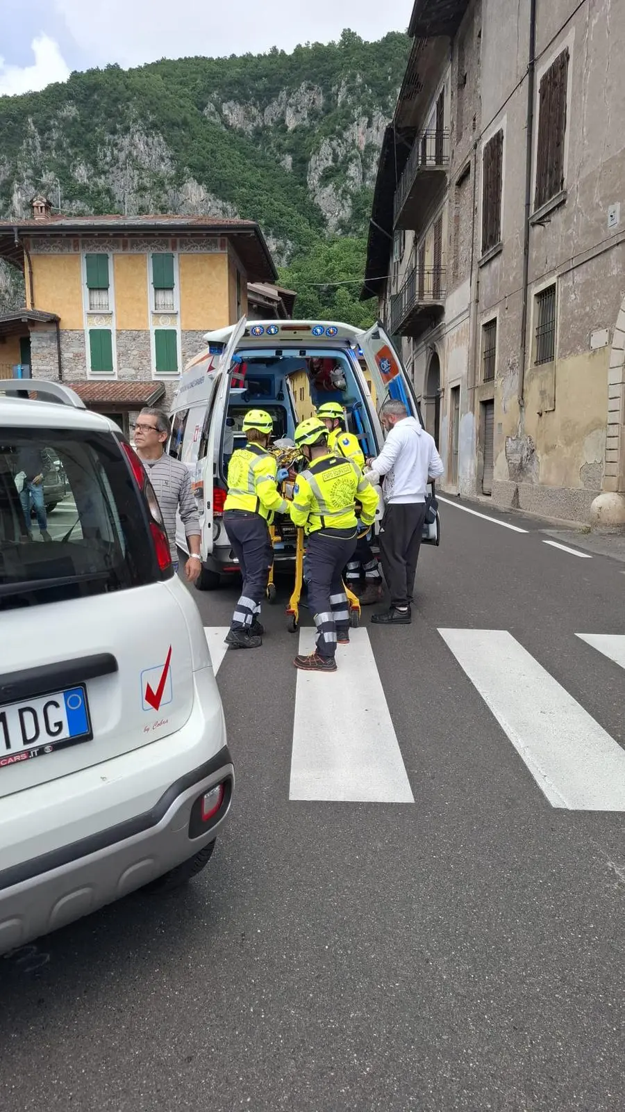 Le immagini dell'incidente a Barghe
