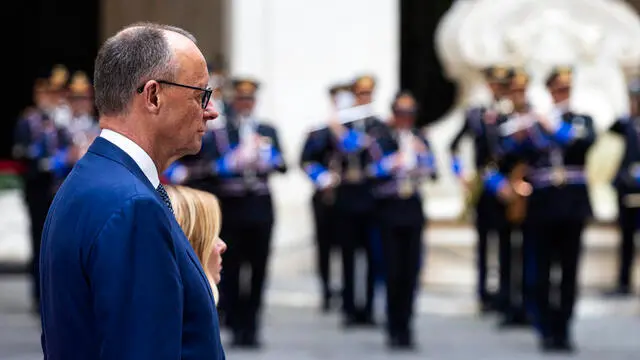 Italian Prime Minister Giorgia Meloni welcomes German Chancellor Friedrich Merz during their meeting at Palazzo Chigi, in Rome, Italy, 17 May 2025. ANSA/ANGELO CARCONI