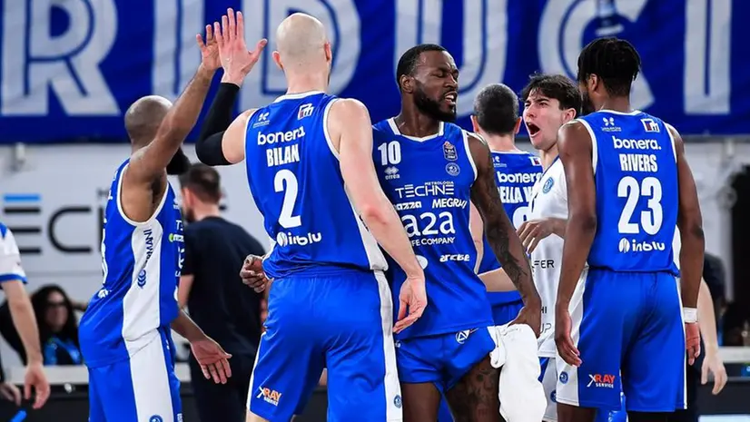 Basket, gli scatti di Germani-Trieste