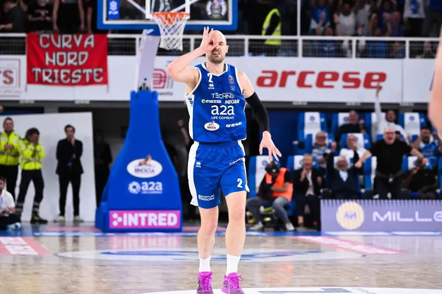 Basket, gli scatti di Germani-Trieste