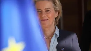 epa12098399 European Commission President Ursula von der Leyen walks ahead of a European Commission College meeting in Brussels, Belgium, 14 May 2025. The European Court of Justice in Luxembourg judges on May 14 are set to rule on 'Pfizergate', a major transparency case, on whether von der Leyen was wrong to withhold text messages exchanged with the Pfizer CEO during key vaccine contract talks. The case, sparked by a 2022 New York Times lawsuit, challenges von der Leyen's leadership style and her commitment to transparency. EPA/OLIVIER HOSLET