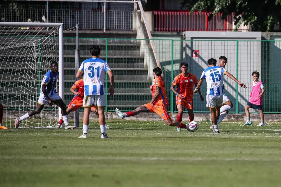 Serie D, Pro Palazzolo-Desenzano 2-1
