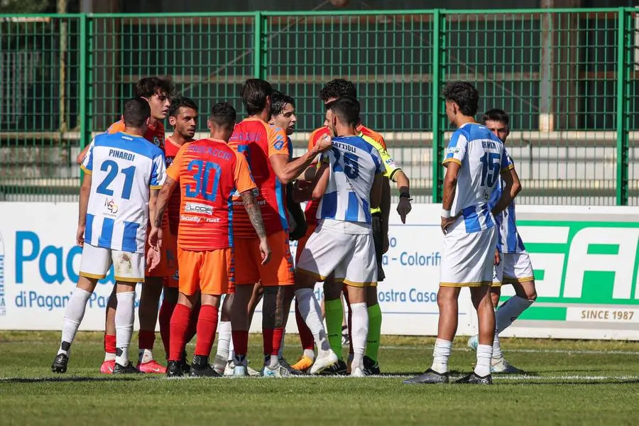 Serie D, Pro Palazzolo-Desenzano 2-1