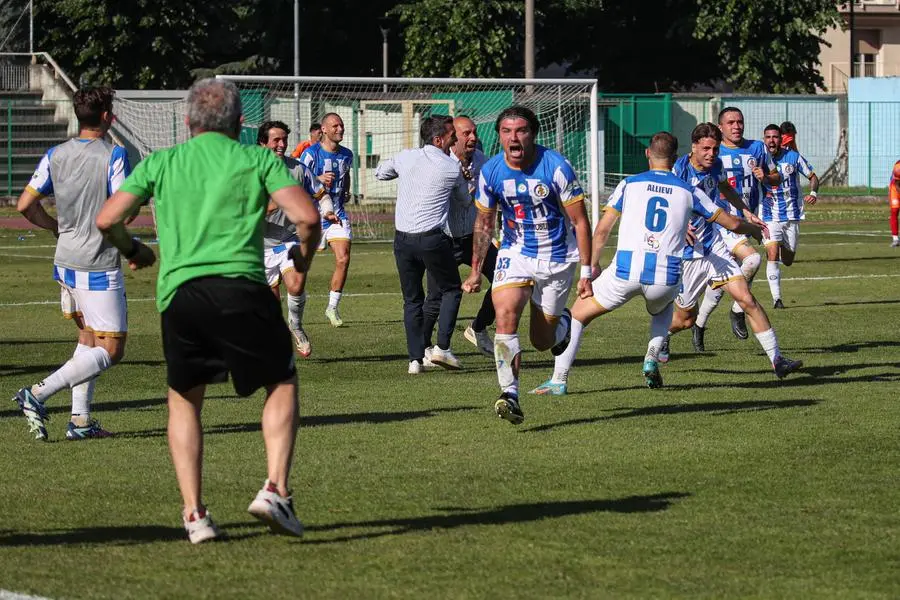 Serie D, Pro Palazzolo-Desenzano 2-1