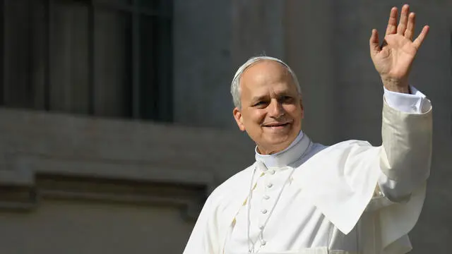 Celebrazione Eucaristica per l’Inizio del Ministero Petrino del Vescovo di Roma Leone XIV, Citta' del Vaticano 18 maggio 2025. ANSA/VATICAN MEDIA + UFFICIO STAMPA, PRESS OFFICE, HANDOUT PHOTO, NO SALES, EDITORIAL USE ONLY + NPK - - - - - - - - - - - - - Eucharistic Celebration for the Beginning of the Petrine Ministry of the Bishop of Rome Leo XIV, Vatican City, 18 May 2025. ANSA/VATICAN MEDIA + PRESS OFFICE, HANDOUT PHOTO, NO SALES, EDITORIAL USE ONLY +