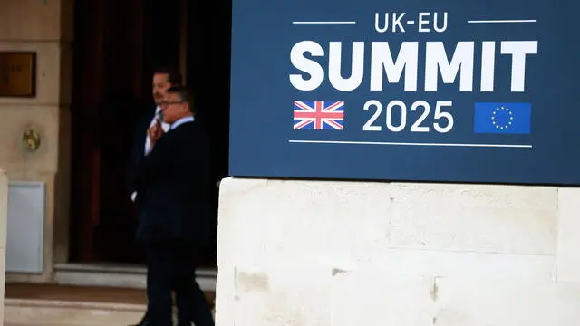 epa12115965 A banner at Lancaster House ahead of the EU - UK Summit in London, Britain, 19 May 2025. EPA/JASON ALDEN / POOL