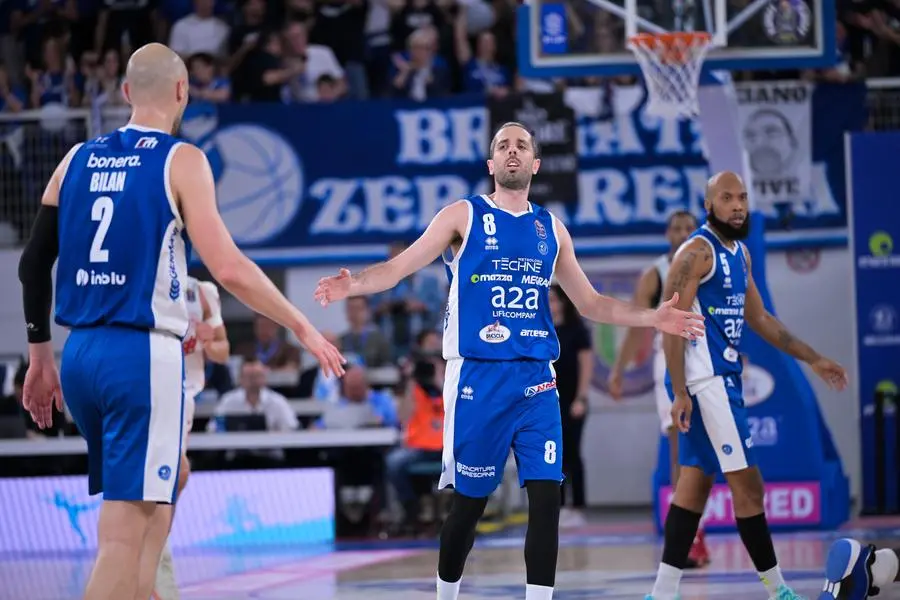 Play off, Germani-Trieste: gli scatti di gara-2