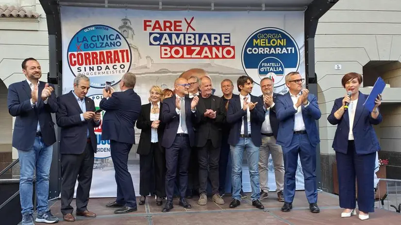 Corrarati, il nuovo sindaco di Bolzano, è sostenuto dal centrodestra - Foto Ansa © www.giornaledibrescia.it