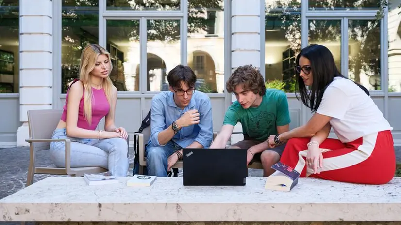 Studenti universitari nella sede di via Trieste