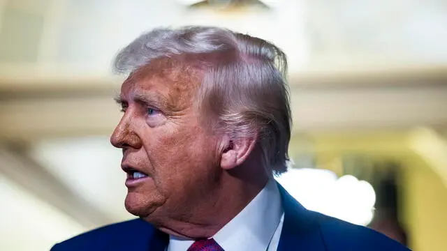 epa12119595 US President Donald Trump speaks to the media as he arrives at the US Capitol to speak with Republican Speaker of the House Mike Johnson, along with other House Republicans, about his 'big beautiful bill' in Washington, DC, USA, 20 May 2025. Trump is hoping to unify Republican lawmakers to get behind the bill, which would extend his tax cuts from 2017. EPA/JIM LO SCALZO