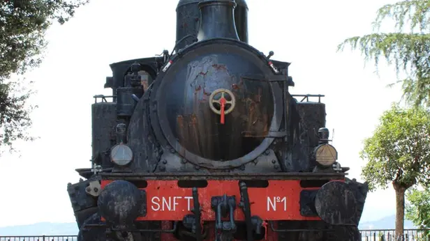 La Locomotiva prima del restauro