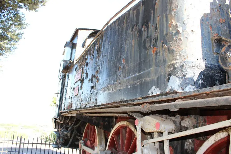 La Locomotiva prima del restauro