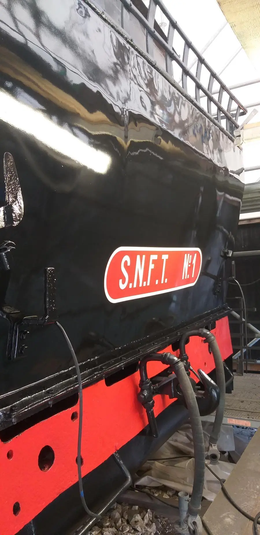 La Locomotiva durante il restauro